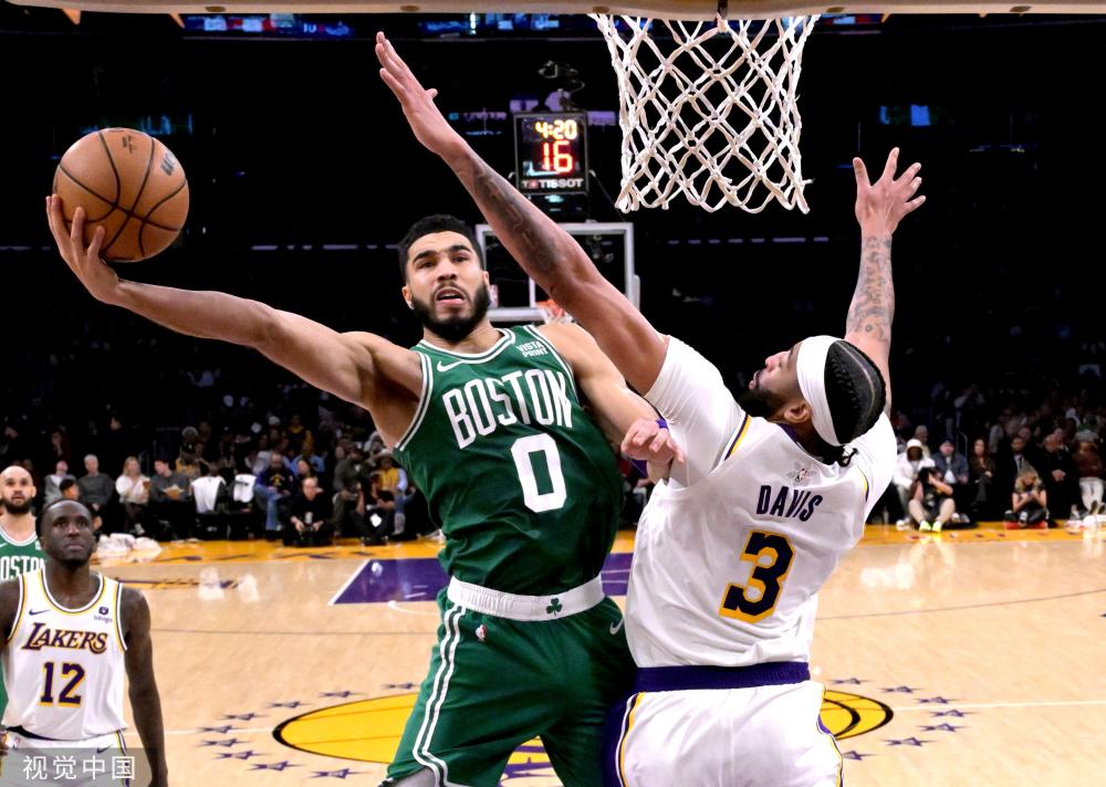 更是团队中 更是团队中