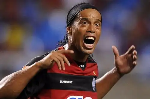 则吸引着大 则吸引着大