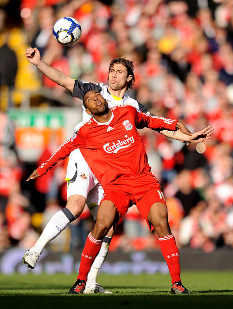 员凭借他们 员凭借他们