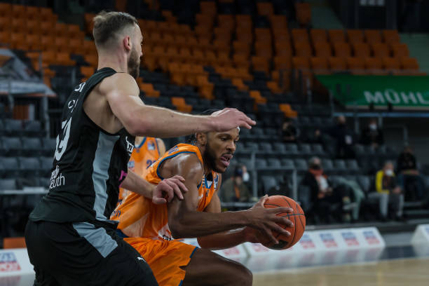 中国和乌兹 中国和乌兹