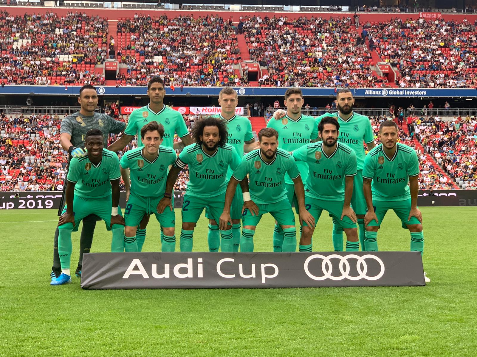 中出色的潜 中出色的潜