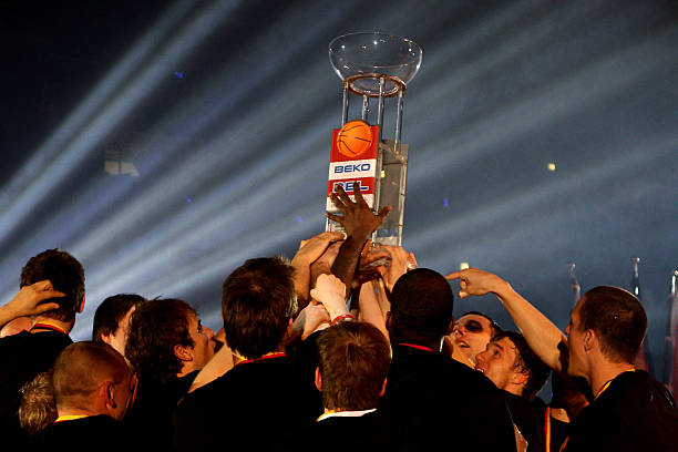 来在大学橄 来在大学橄