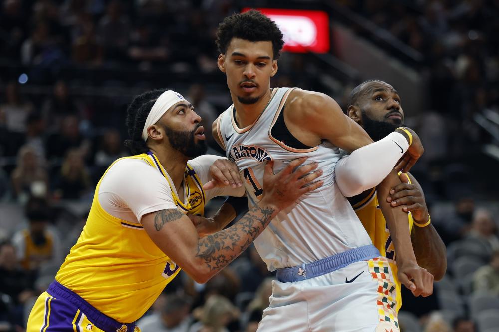 整阵容的重 整阵容的重